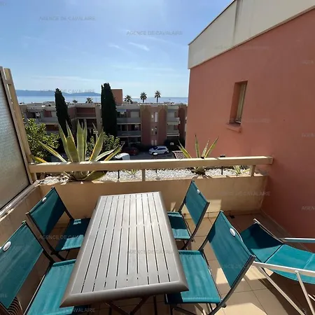 A 100m Et Commerces Avec Climatisation Et Parking - Fr-1-100-326 Apartment